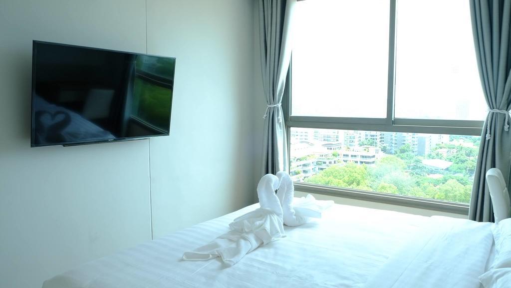 Peak Tower In Phatumnak Pattaya Luaran gambar